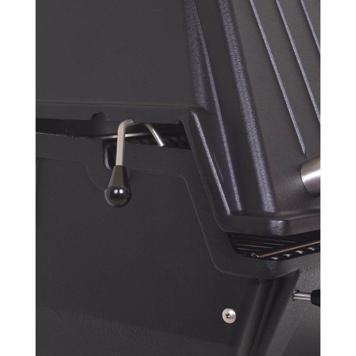 Broilmaster P3-XF Premium Propane Gas Grill On Black Cart